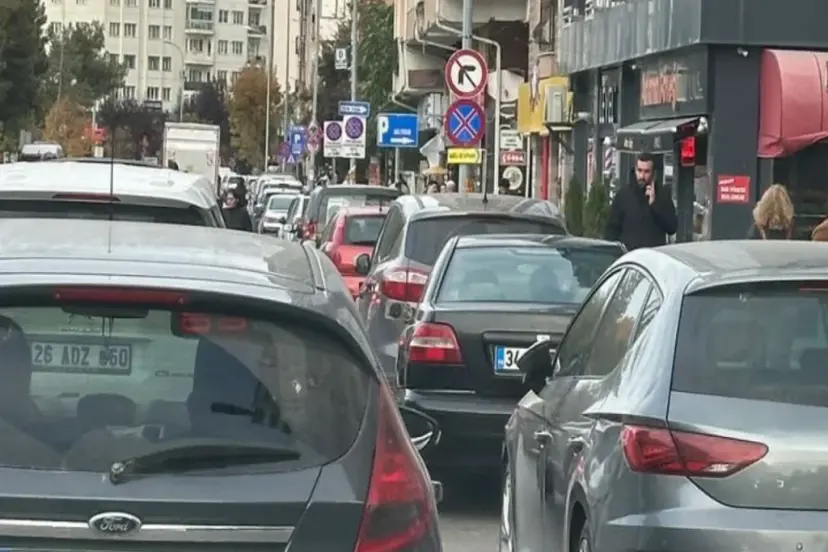 Eskişehir’de Bisiklet Yolu Projesi Trafik Kabusunu Daha da Büyütecek mi?