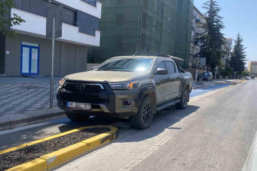 Bisiklet Yolları Tartışma Yarattı: Park Sorunu Derinleşiyor