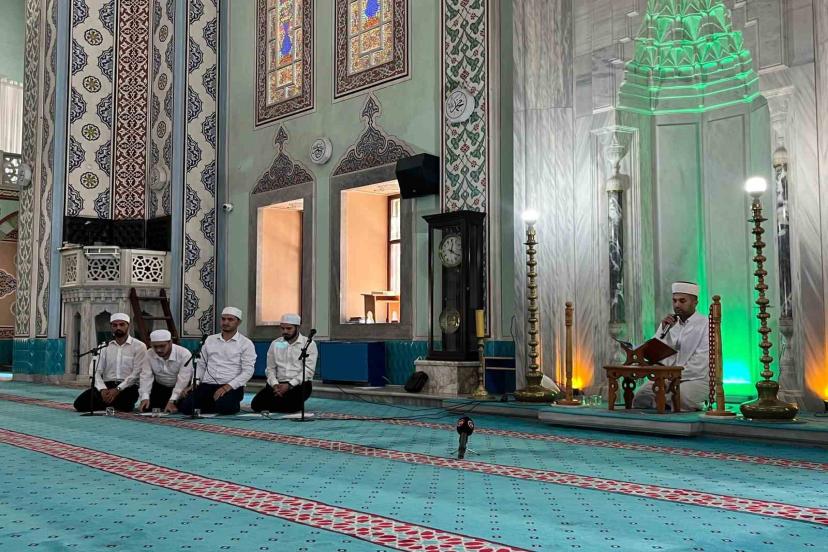 Eskişehir’de 15 Temmuz Şehitleri İçin Dualar Semaya Yükseldi