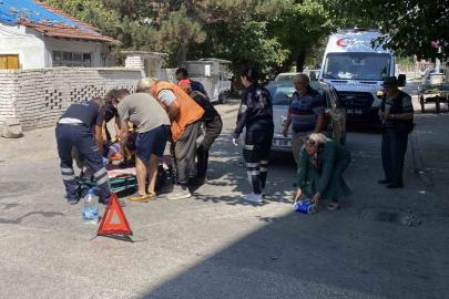 Trafik Kazası Sonrası Motosikletli Kurye Hastaneye Sevk Edildi