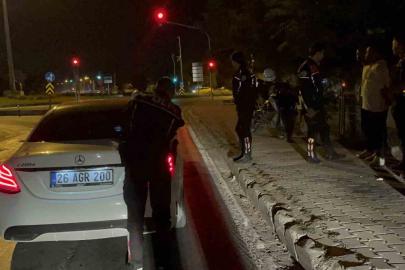 Polisten kaçan 2.31 promil alkollü şahıs, kovalamaca sonucunda yakayı ele verdi
