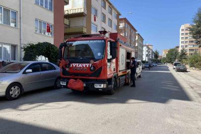 PİKNİK TÜPÜ PANİĞİ! ESKİŞEHİR’DE BALKONDAKİ YANGIN KONTROL ALTINA ALINDI!