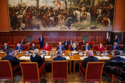 FATİH DÖNMEZ MACARİSTAN TEMASLARINDA TARİHİ ADIMLAR ATTI!