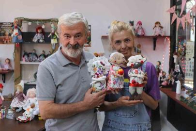 Karı-koca 13 yıldır bez bebek yapıyor