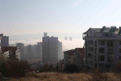 Ankara’da sis etkili oldu