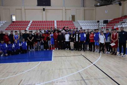 Bilecik’te Atatürk Kupası Boks Müsabakaları tamamlandı