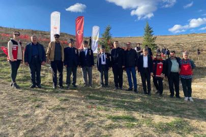 Bozüyük’te şehitler anısına fidan dikimi