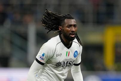 Devlerin Transfer Listesindeki Yıldıza Sakatlık Darbesi!