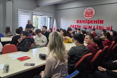 ’Dijital Farkındalık ve Siber Güvenlik’ eğitimi gerçekleştirildi