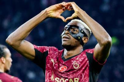 Victor Osimhen’den Kötü Haber: Play-off Finalinde Sakatlandı