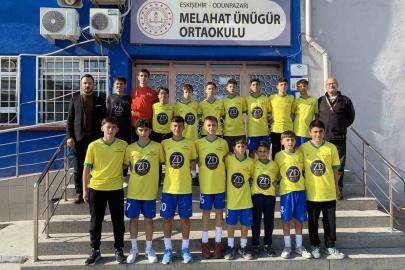 Bu okul futbol branşında üst üste 10 yıldır şampiyon
