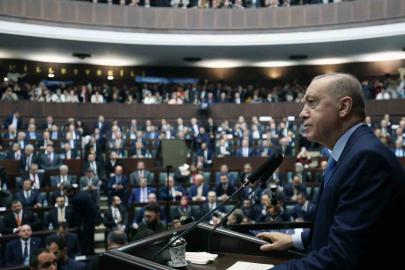 Cumhurbaşkanı Erdoğan:" KIZILELMA adını verdiğimiz insansız savaş uçağımız, MURAD isimli radarımızla tespit edilen bir savaş uçağını, GÖKDOĞAN isimli füzemizle havadan havaya tam isabetle vurmayı başardı."