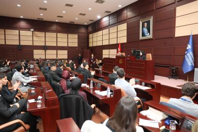 Geleceğin Siyasetçileri Büyükşehir Meclisi’nde