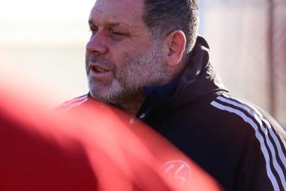 Hakan Şapcı yönetiminde çift mesai