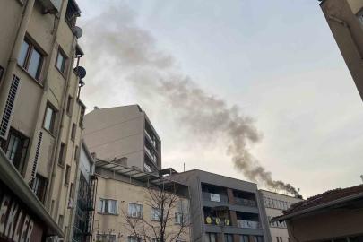 Kömür kazanından çıkan duman hava kalitesini düşürüyor