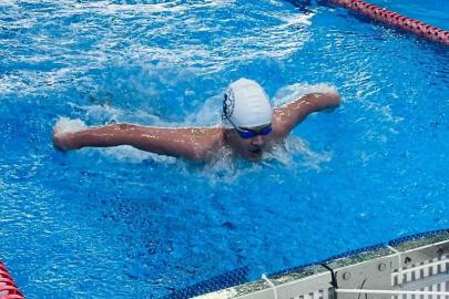 ’Okul Sporları Gençler İl Birinciliği Yüzme’ müsabakaları sürüyor