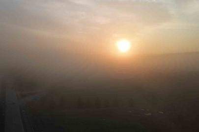 Sisle örtülen Eskişehir’de göz gözü görmüyor