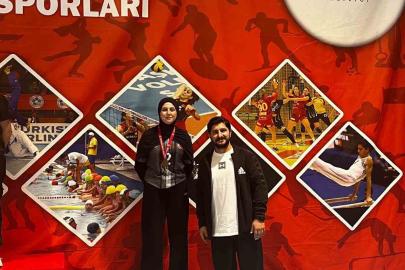 Şuhut Anadolu Lisesi’nden tarihi başarı