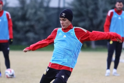 Eskişehirspor kampa giriyor