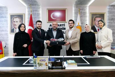 "Gençlik Varsa Gelecek Var!"