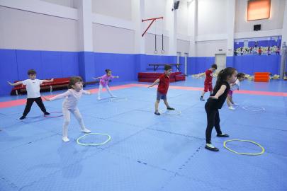 Miniklerin jimnastik heyecanı