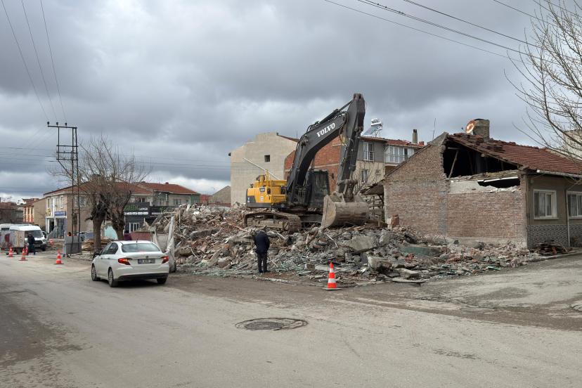 Eskişehir’de Tepki Çeken Görüntüler! Serhat Tunç'tan Büyükşehir’e İstifa Çağrısı!