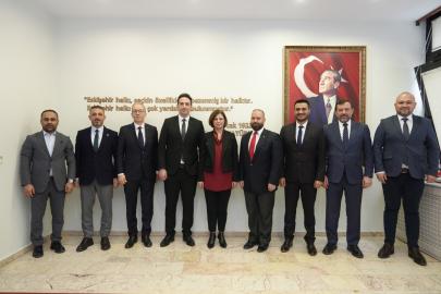 Yerel Basının Geleceği Konuşuldu: Eskişehir'de Basın Zirvesi