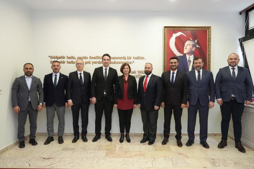 Yerel Basının Geleceği Konuşuldu: Eskişehir'de Basın Zirvesi