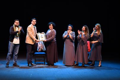 Eskişehir ve Balıkesir Arasında Tiyatro Köprüsü Kuruldu