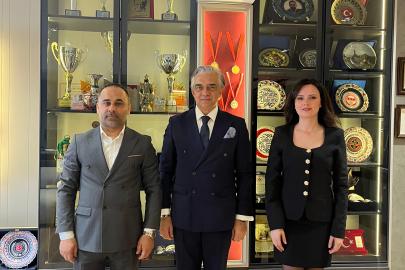 Apaydın ve Yıldırım, medya sektörünü konuştu