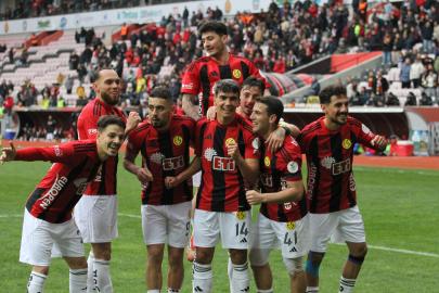 Eskişehirspor – Ayvalıkgücü Belediyespor Maçı Ne Zaman, Saat Kaçta, Hangi Kanalda?
