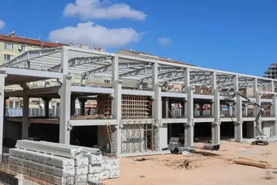 Kurtuluş Kapalı Pazar Yeri’nde Büyük İlerleme
