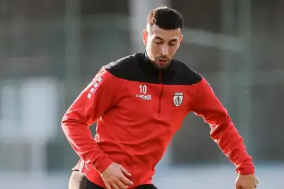 Eskişehirspor golcüsünü buldu!