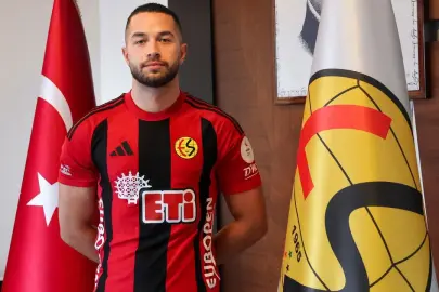 Eskişehirspor, Bora Göymen ile sözleşme yeniledi