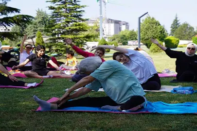 Tepebaşı sakinleri güne sabah sporlarıyla enerjik başlıyor