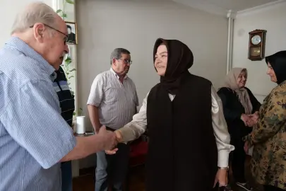 Gürcan Odunpazarı'nda Hane Ziyaretlerinde Bulundu