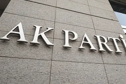 Özgür Özel’den Sürpriz AK Parti Kararı