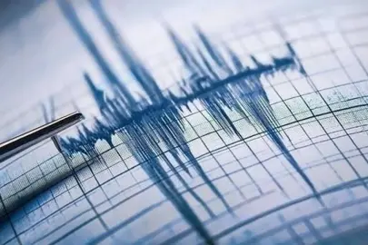 Son dakika: Şanlıurfa'da 5,4 büyüklüğünde deprem, çevre illerden de hissedildi